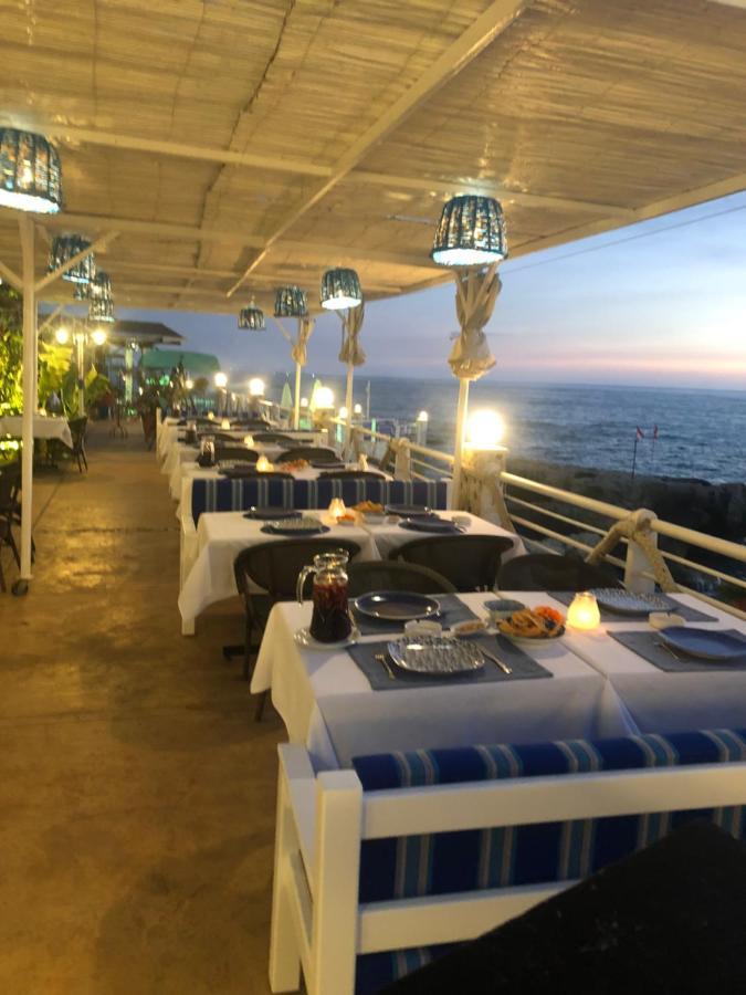 Le Blanc Bleu Hotel Byblos Exterior photo