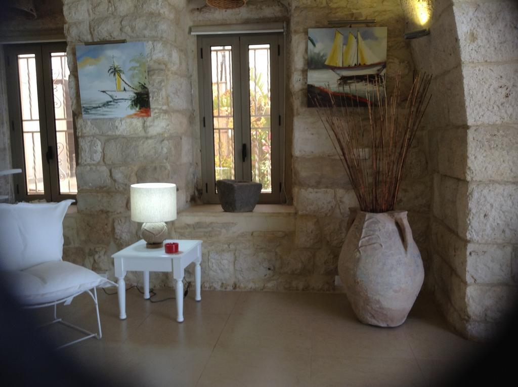 Le Blanc Bleu Hotel Byblos Room photo