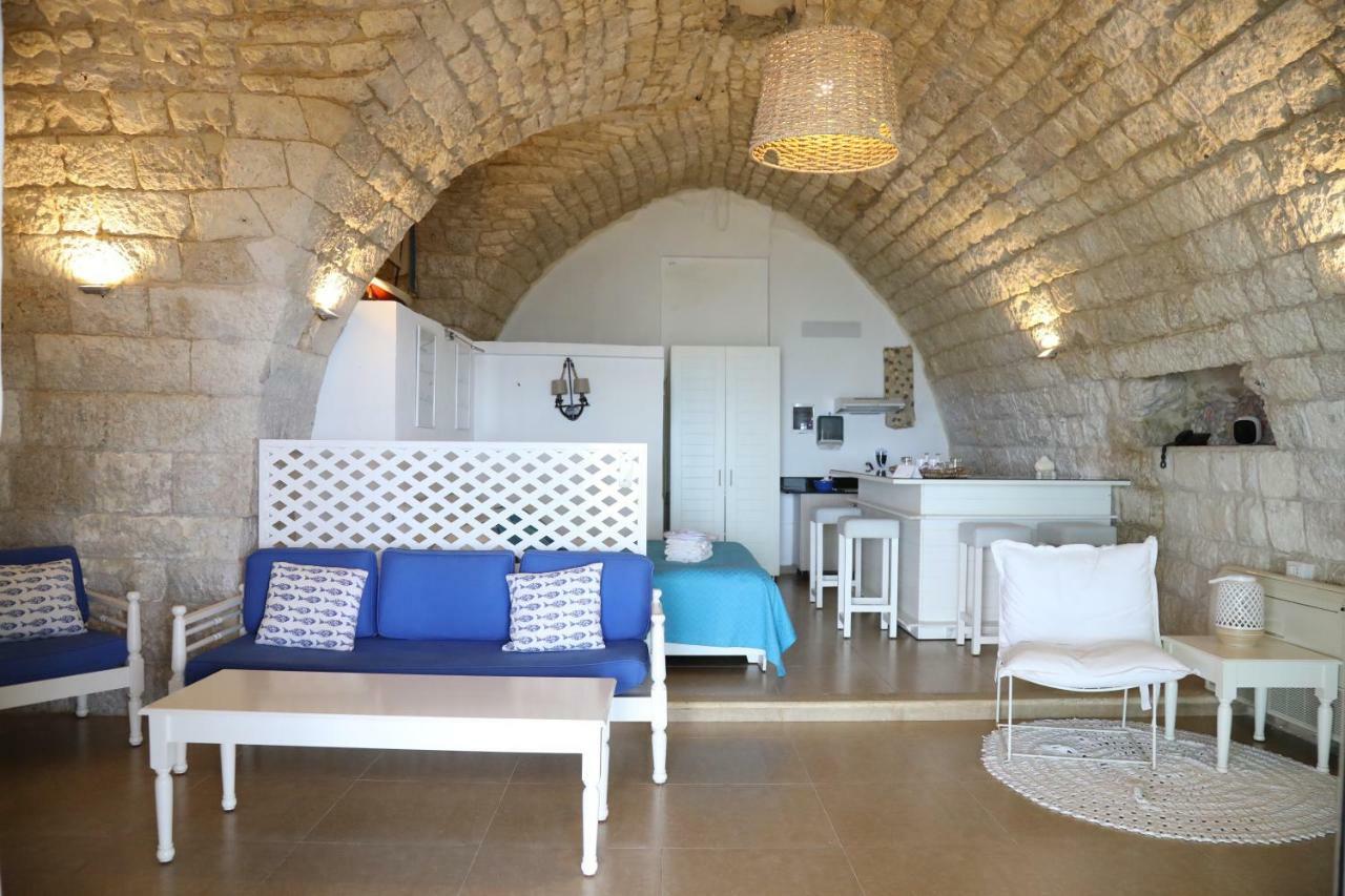 Le Blanc Bleu Hotel Byblos Exterior photo